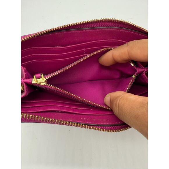 RETAIL $229 Tory Burch Charlie Zip Continental Wallet*PARTY FUSCHIA*EUC - Picture 11 of 12